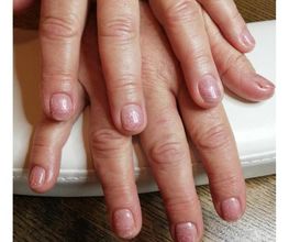 Des Doigts et Des Ongles image 9
