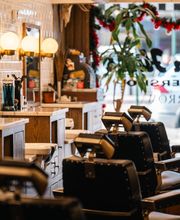 Sam Hill's Barbershop by Arrow image 10
