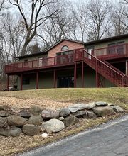 Wayne Hayes Real Estate image 3