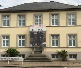 Barlach Kunstmuseum Wedel Bild 1
