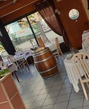 Auberge Bourbonnaise Les Delices De Julie et Marie image 17