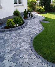 HZ BAU GG Garten- & Landschaftsbau Bild 1