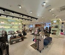 GUESS immagine 3
