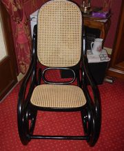 Manat Dominique image 4