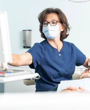 Dr. med. dent. Brandenberg Francine Bild 10