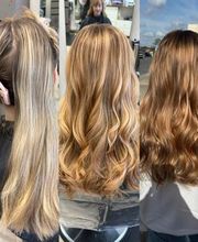 Fantastic Sams Cut & Color image 18