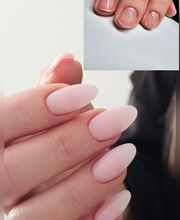 MOÈ Nails & Beauty Vorher-Nachher Nägel in Augsburg – von natürlichen Nägeln bis zu stilvollen Verlängerungen.