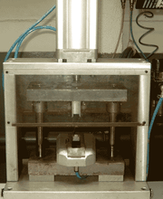 plasticos-yla-sa-maquina-plateada-05.gif