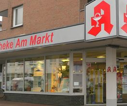Aussenansicht der Apotheke am Markt