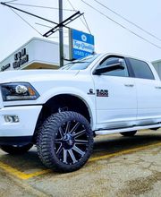 Twins Chrysler Dodge Jeep Ram image 1