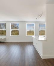 Meridia Brownstones image 7