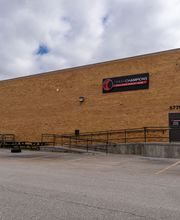 Crash Champions Collision Repair Parma image 9