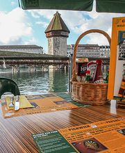 Mr. Pickwick Pub Luzern – Located on the banks of the river Reuss
