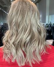 Fantastic Sams Cut & Color image 18