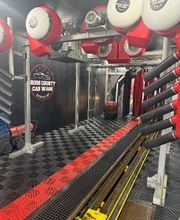 Cross County Car Wash & Express Lube image 10