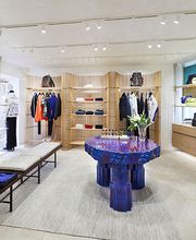 Louis Vuitton Porto Cervo immagine 14