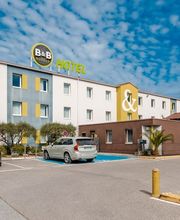 B&B HOTEL Brignoles image 2