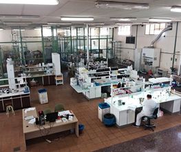 Hidrolab-instalaciones.jpg