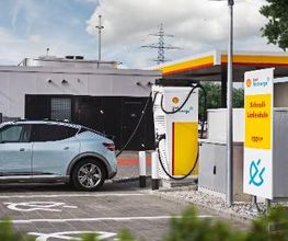 Shell Recharge Charging Station Bild 1