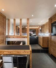 Hublot Courchevel Boutique image 4