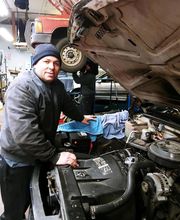 Multnomah Automotive | Chevron image 1