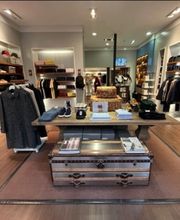 GANT St Etienne CLOSED image 2