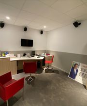 Audioprothésiste Paris 18 - Alain Afflelou Acousticien image 2