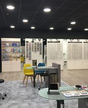 Optic 2000 image 1