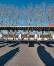 This is a picture representing NF080333 (FUELING) - RELAIS PLAINE FAVREUSE EST