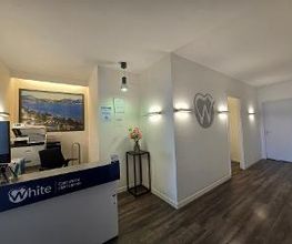 White - Vésenaz Sàrl Bild 8