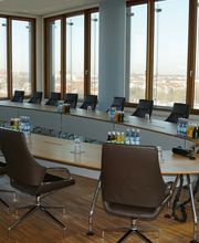 VR TeilhaberBank Hauptstelle Am Tullnaupark Bild 6