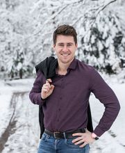 portraitSq
