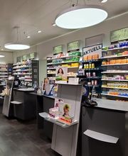 check-out-schalter-amavita-apotheke-sunnemärt