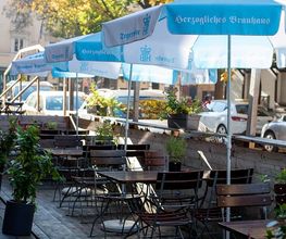 Ruff's Burger & BBQ Schwabing Restaurant Bild 1