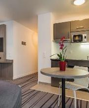 Nemea Appart'Hotel Quai Victor Tours Centre image 4