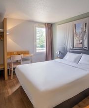 B&B HOTEL Saint-Quentin image 1