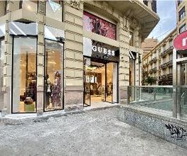 GUESS imagen 3
