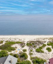 The Julie Gritton Team image 6