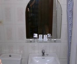 hostal-alicante-en-granada-06.jpeg