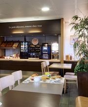 B&B HOTEL Orly Chevilly-Larue image 12