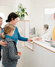 Ling, Bettina Dr.med.dent. Fachzahnärztin für Kieferorthopädie Bild 1
