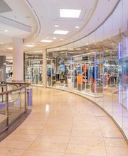 INTERSPORT Voswinkel Limbecker Platz Bild 1