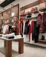 GUESS immagine 13