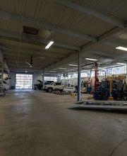 Crash Champions Collision Repair Howell Mill image 15