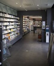 intérieur-de-la-pharmacie-amavita-mont-d'Or