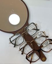 Optic 2000 image 2