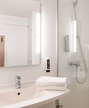 B&B HOTEL Lyon Eurexpo Bron image 8