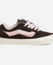 District 5 sneakerstore Bild 6