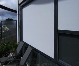 Zip screens
