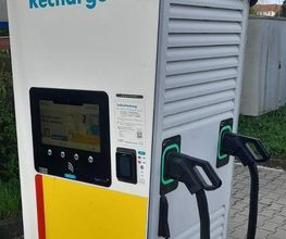 Shell Recharge Charging Station Bild 1